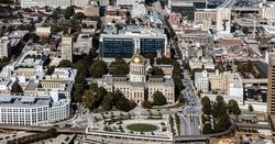 Aerial view of Georgia State Capitol building in Atlanta B5Q9g5