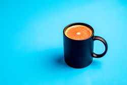 Mug with fresh citrus