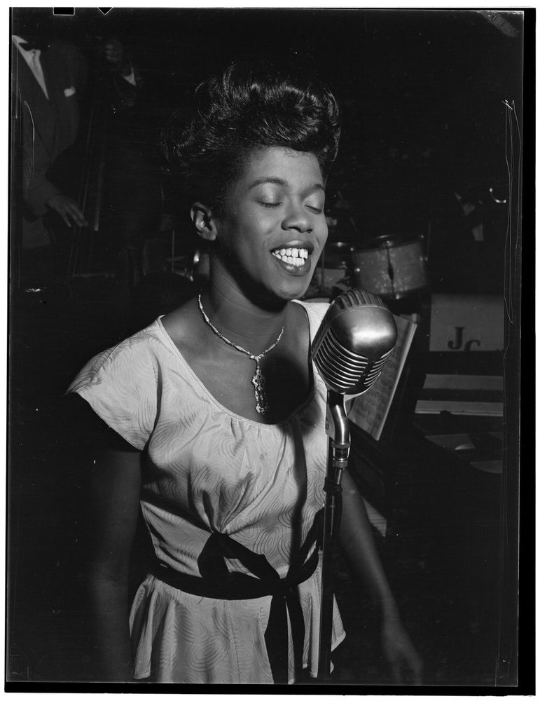 New York City, New York, USA -  Aug 1946: Portrait of Sarah Vaughan, Café Society