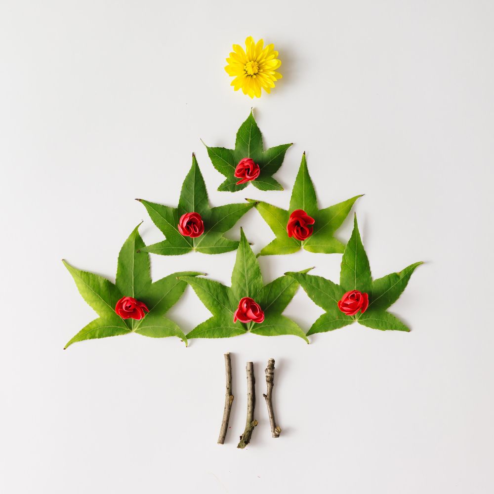 Christmas tree made of leaves and flowers