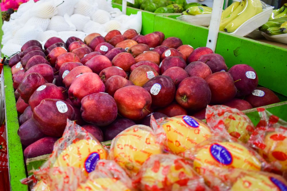 Red apples for sale in market