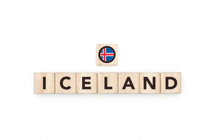 Wooden blocks bearing the name and flag of Iceland.