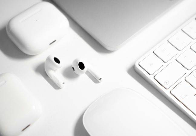 Minimalist Computer Desktop Setup