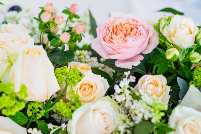 Close up of pastel wedding floral arrangement