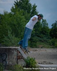 Bearded man in light shirt skateboarding outdoor 4892Jb