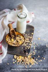 Healthy breakfast concept of oats 4mWmKB