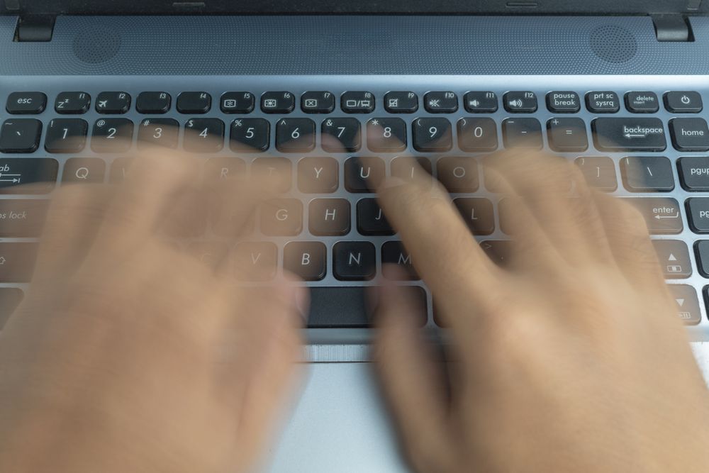 fast typing on keyborad
