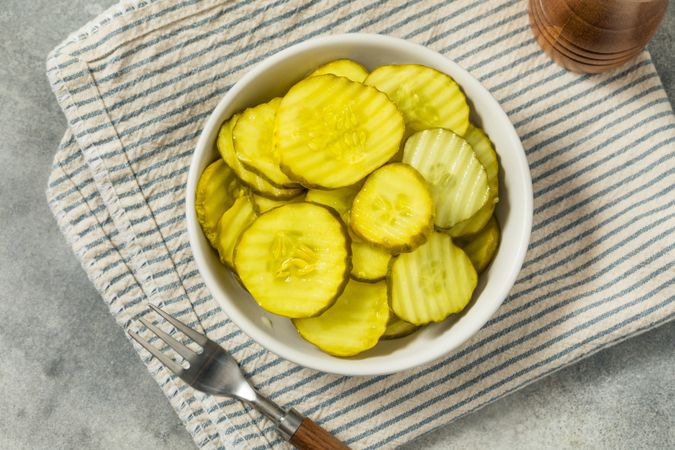 Homemade Organic Dill Pickle Slices