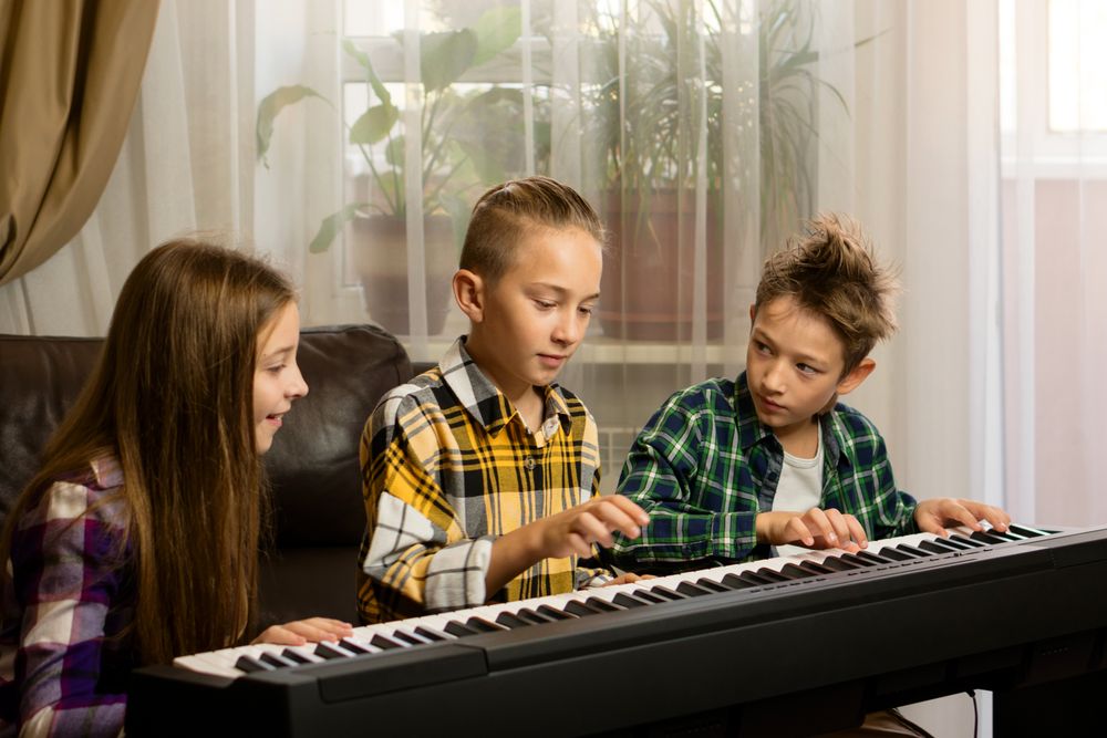 Kids' Joyful Piano Time