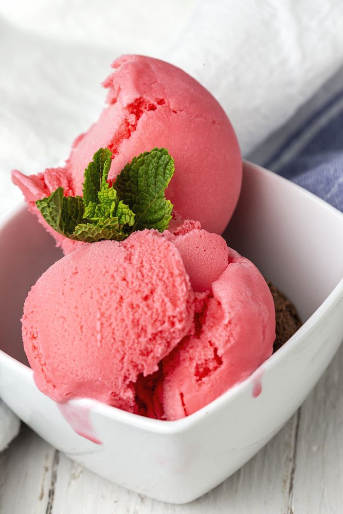 Appetizing strawberry ice cream in bowl