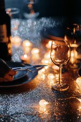 Romantic holiday table