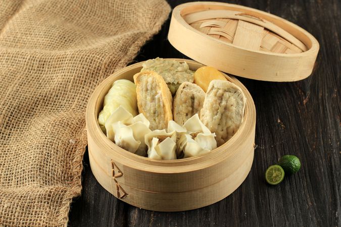 Baso Tahu Bandung, Steaming Tofu with Tapioca Fish Dumpling