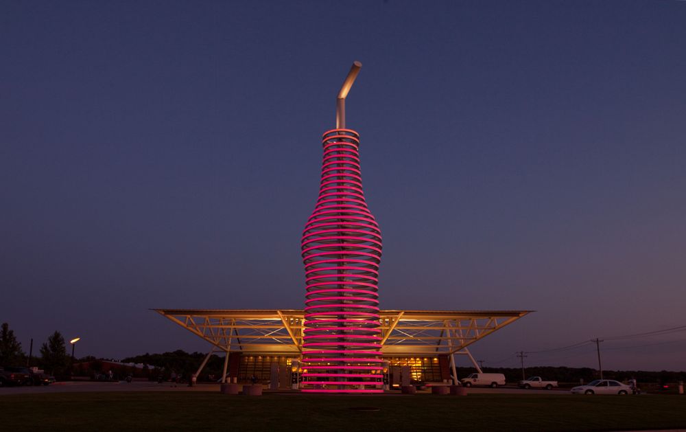 Pops Restaurant lit in red on Route 66 in Arcadia, Oklahoma