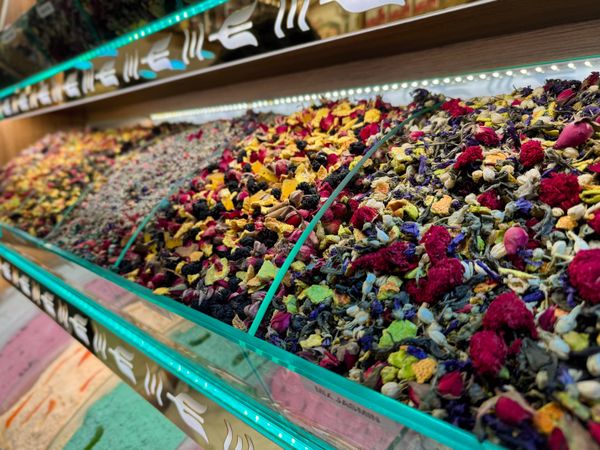 Different floral teas for sale in Turkish bazaar