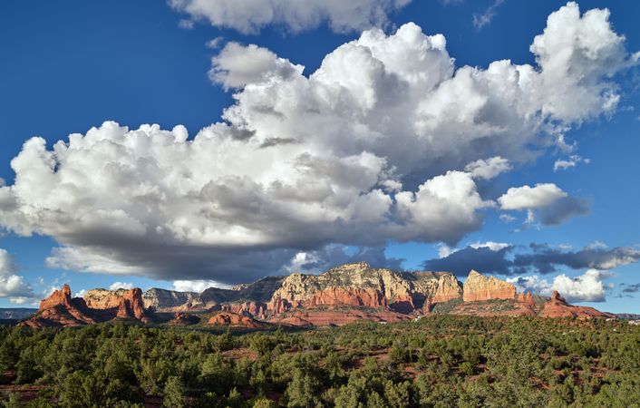 Red rock mountains of Sedona, Arizona with clouds