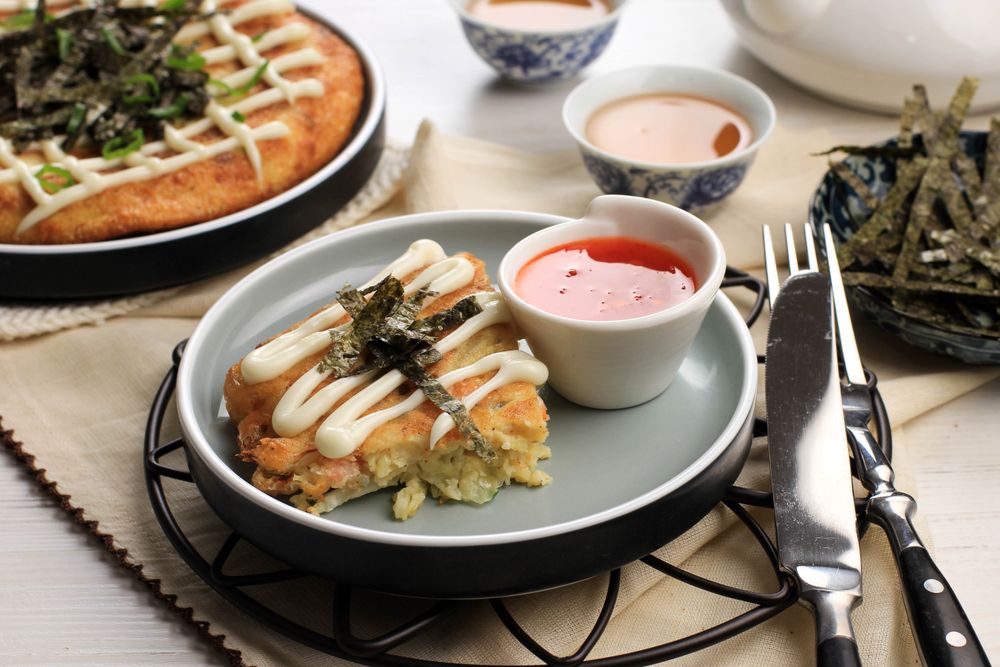 Japanese Traditional Pizza Okonomiyaki