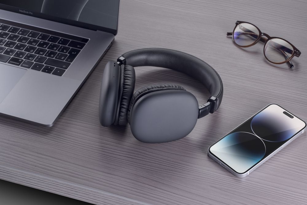 Stylish headphones with tech setup