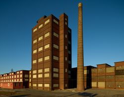 Factory buildings in Easton, Pennsylvania 20KXN5