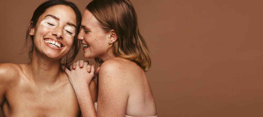 Body-positive women with real unique skin characteristics