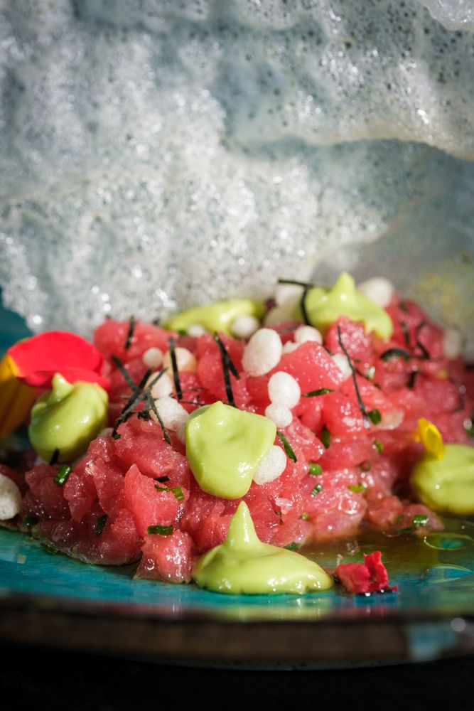 Tasty tune tartare with wasabi