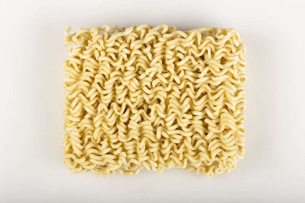Raw instant noodles
