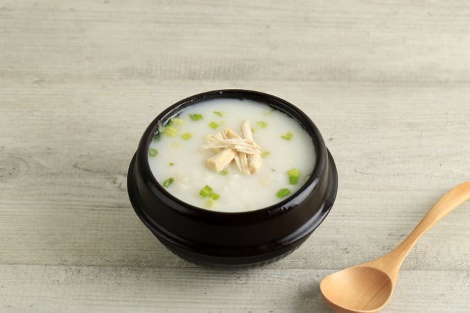 Ttukbaegi Dakjuk, Korean Rice Chicken Porridge