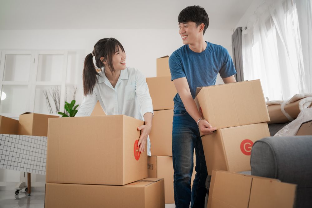 Young couples move into homes and apartments, Moving house, New house.