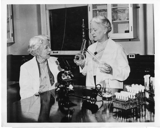New York City, NYC - USA, October 1955: Elizabeth Lee Hazen and Rachel Brown in laboratory