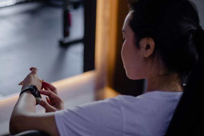 Checking progress with modern smart watch after physical activit
