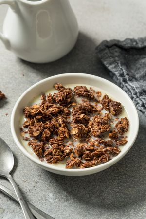 Homemade Healthy Chocolate Granola Breakfast Cereal
