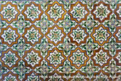 Tiled wall in the Alhambra of Granada. 4mWmvX