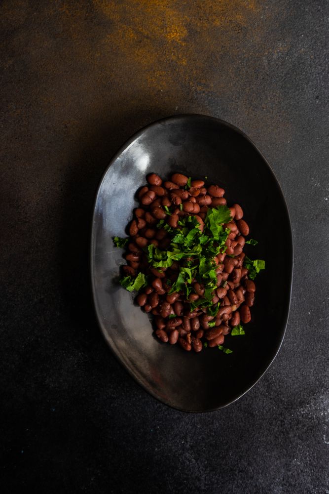 Traditional Georgian lobio dish in modern bowl