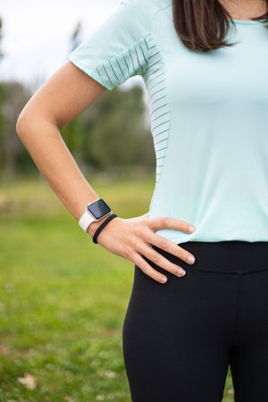 Close-up body of a sport woman  training outdoors