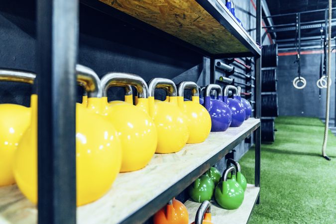 Bright weights in gym