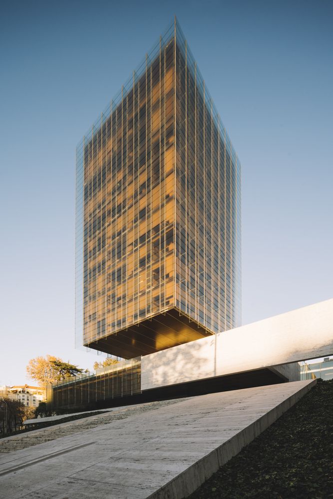 Multi storey building glass on the ground floor