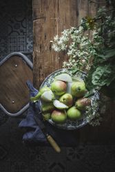 Juicy pears on plate