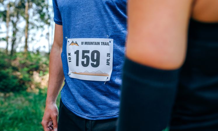 Couple of trail runners with their bibs placed