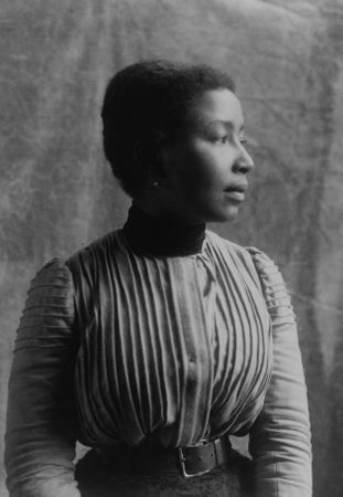 Portrait of a Black woman at the beginning of the 20th century, W. E. B. Du Bois Paris Exposition