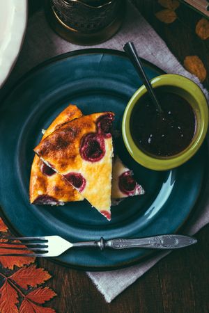 Plate with jam and pie