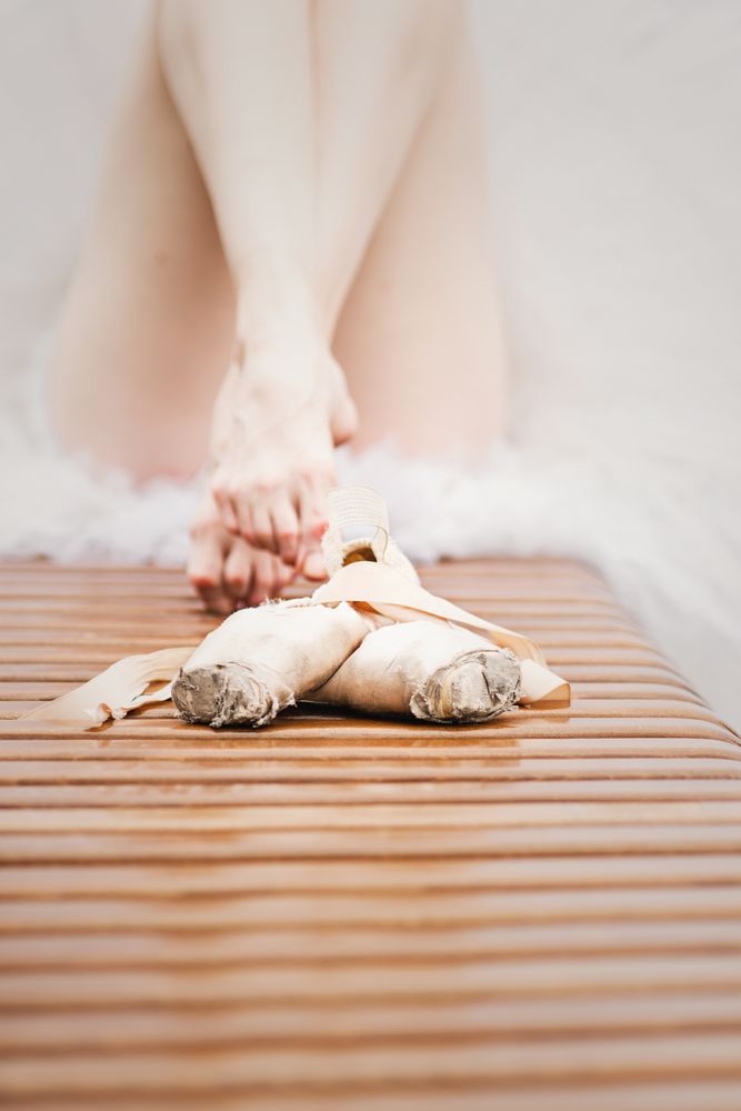 Ballerina feet without pointes