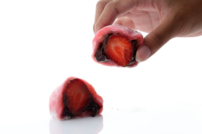Take Half Sliced Ichigo Strawberry Japanese Mochi