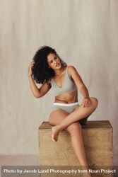 Curly haired model feeling confident in her natural body 5aZRK4