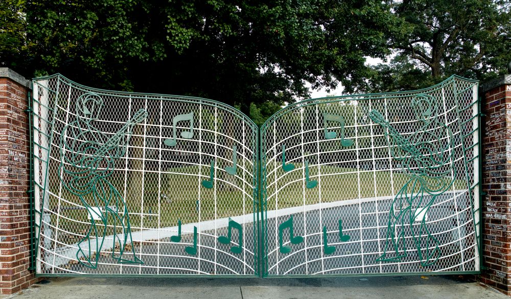 The gates to Graceland where Elivs Presley lived, Memphis, Tennessee
