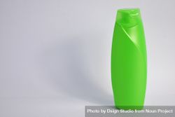 Green mockup body wash bottle with copy space 5aXX1W