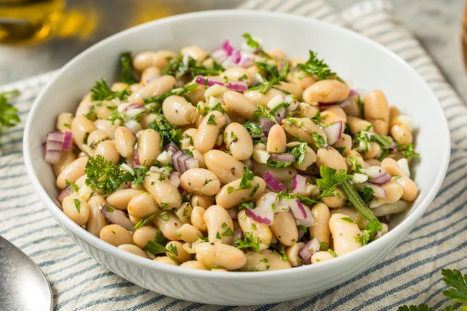 Healthy Cold White Bean Summer Salad