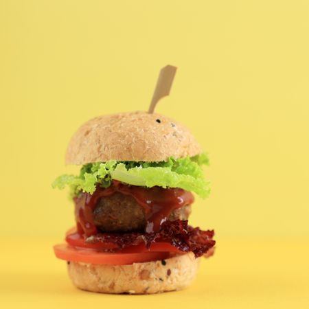 Mini Hamburger with Beef Burger, Lettuce and Tomato