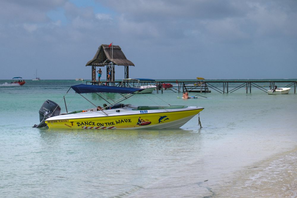 Tourist boat in Indian Ocean