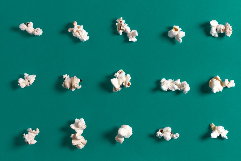 Set of popcorn on board