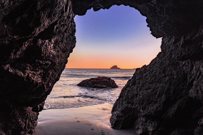 Colorful rocky beach in Northern California at sunset