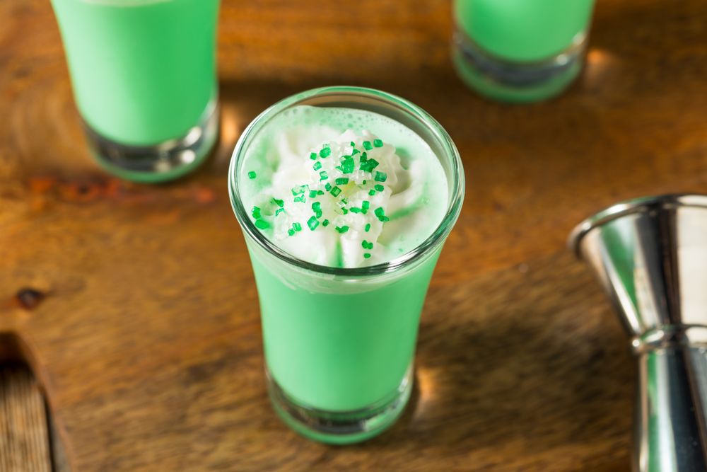 Boozy Green Grasshopper Shots Cocktails